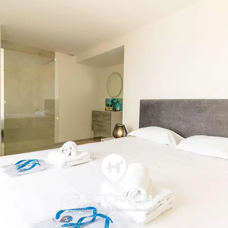 Select'sohome - Pour 6 Personnes Sur La De Cavaliere - Parking Prive, Acces - 4 Etoiles - Bluemoon Apartman